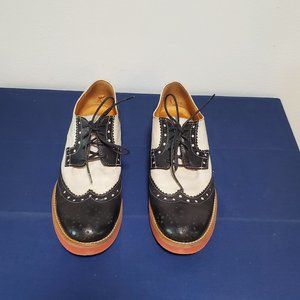 STEVEN By Steve Madden Two Tone Wing Tip Oxfords Size 8